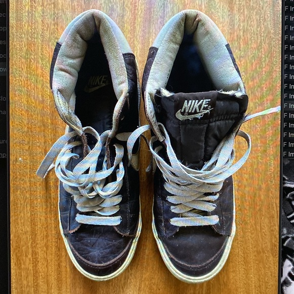 Nike Blazer - Picture 2 of 3